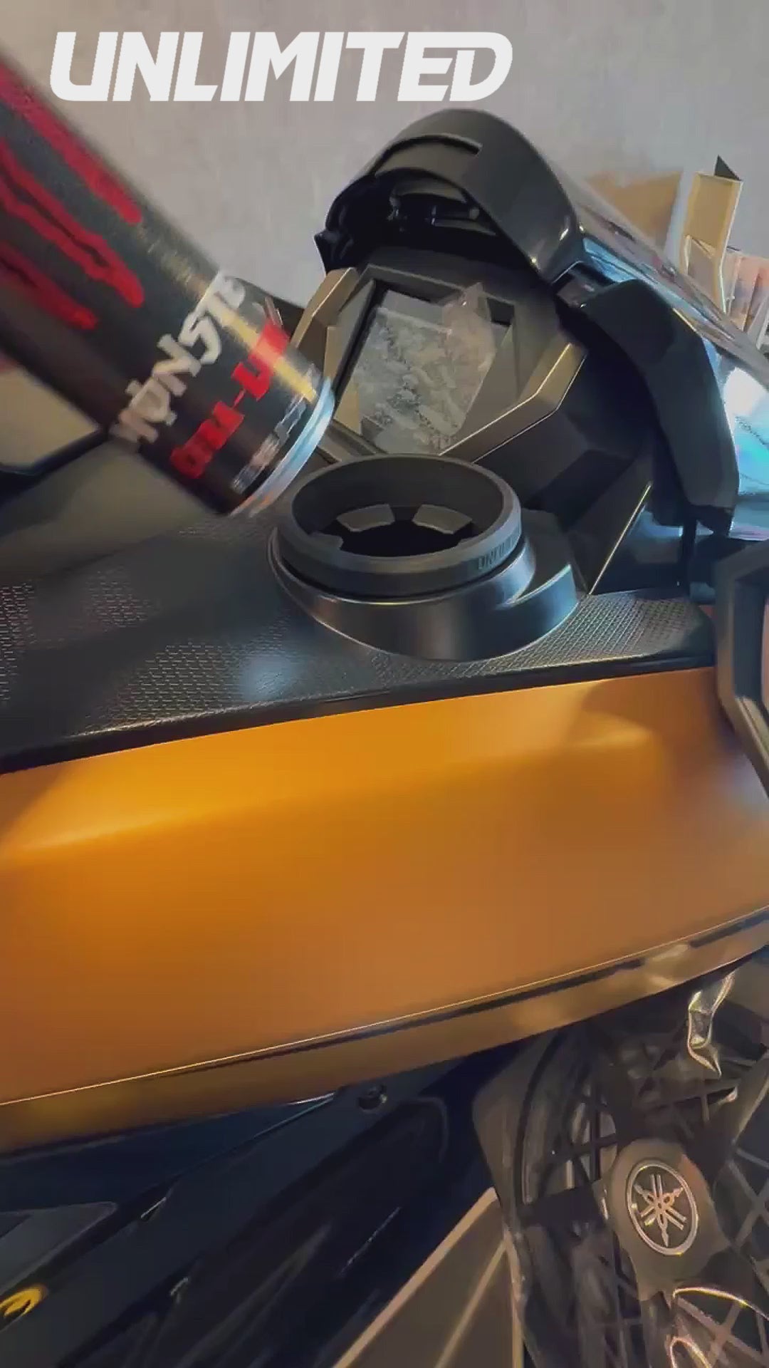 تحميل الفيديو: حامل الأكواب <tc>Yamaha</tc> سلسلة FX (2019~)، حامل أكواب LinQ OEM من BRP