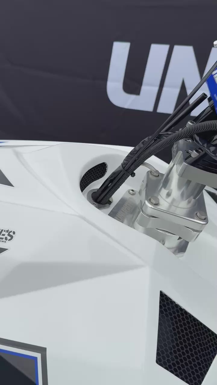 Charger la vidéo : Hull "Aqua X" STOIL