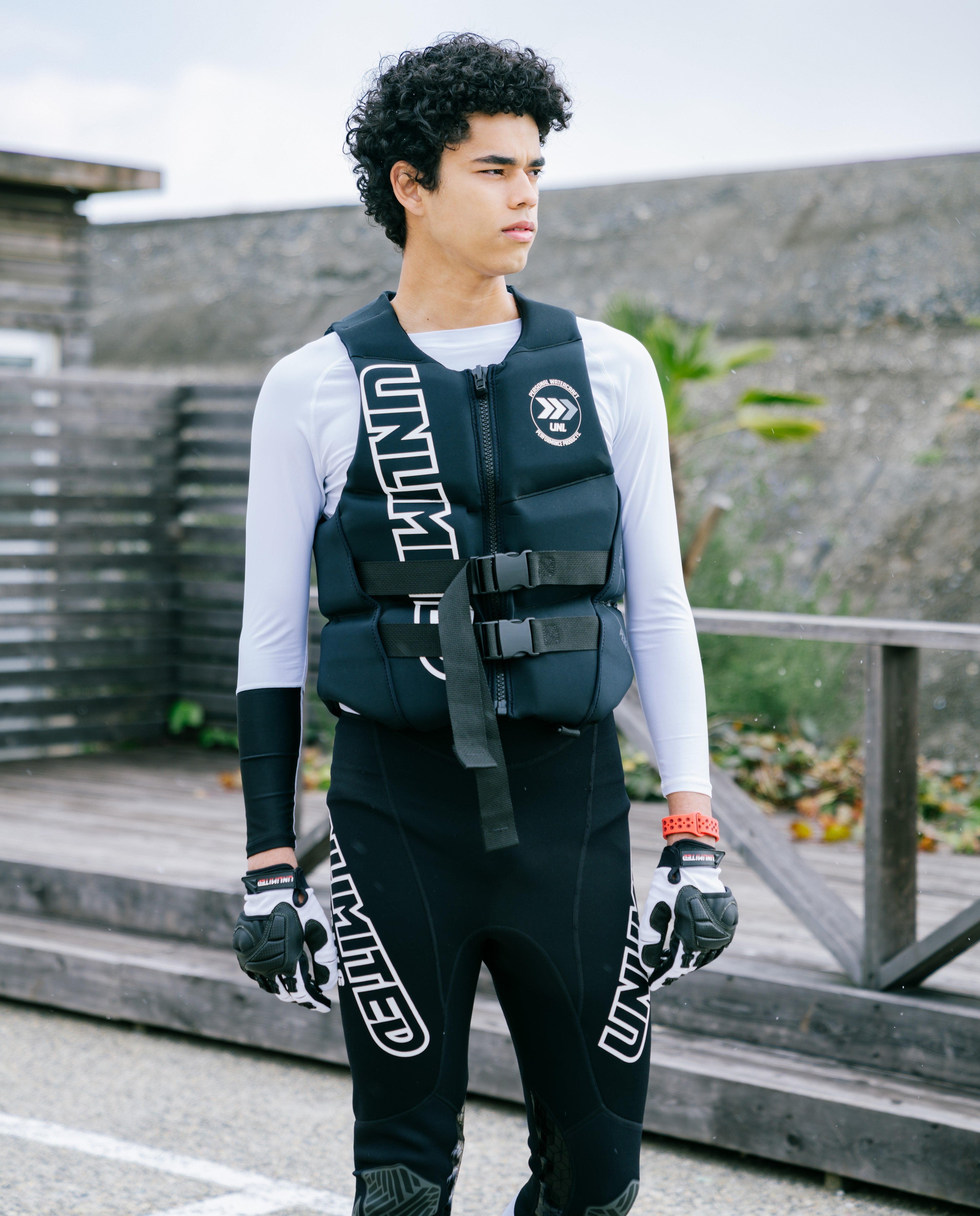 NEO LIFE VEST
