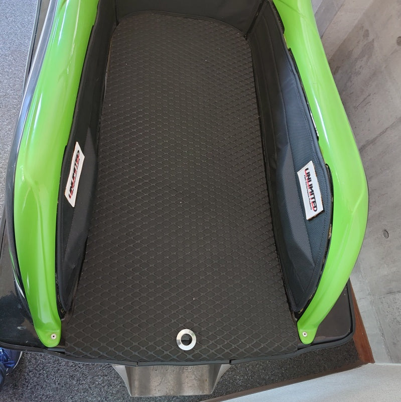 حصيرة مقطعة