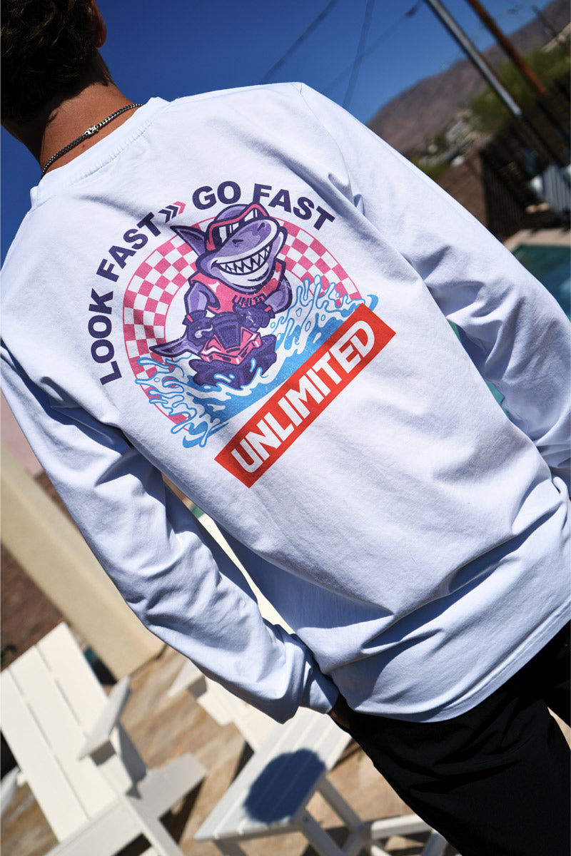 تي شيرت هايبرد بأكمام طويلة شارك