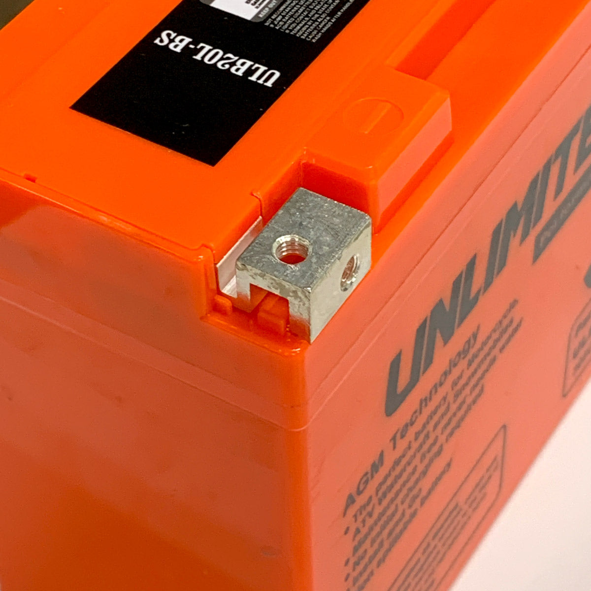 AGM PERFORMANCE BATTERY ULB20L-BS