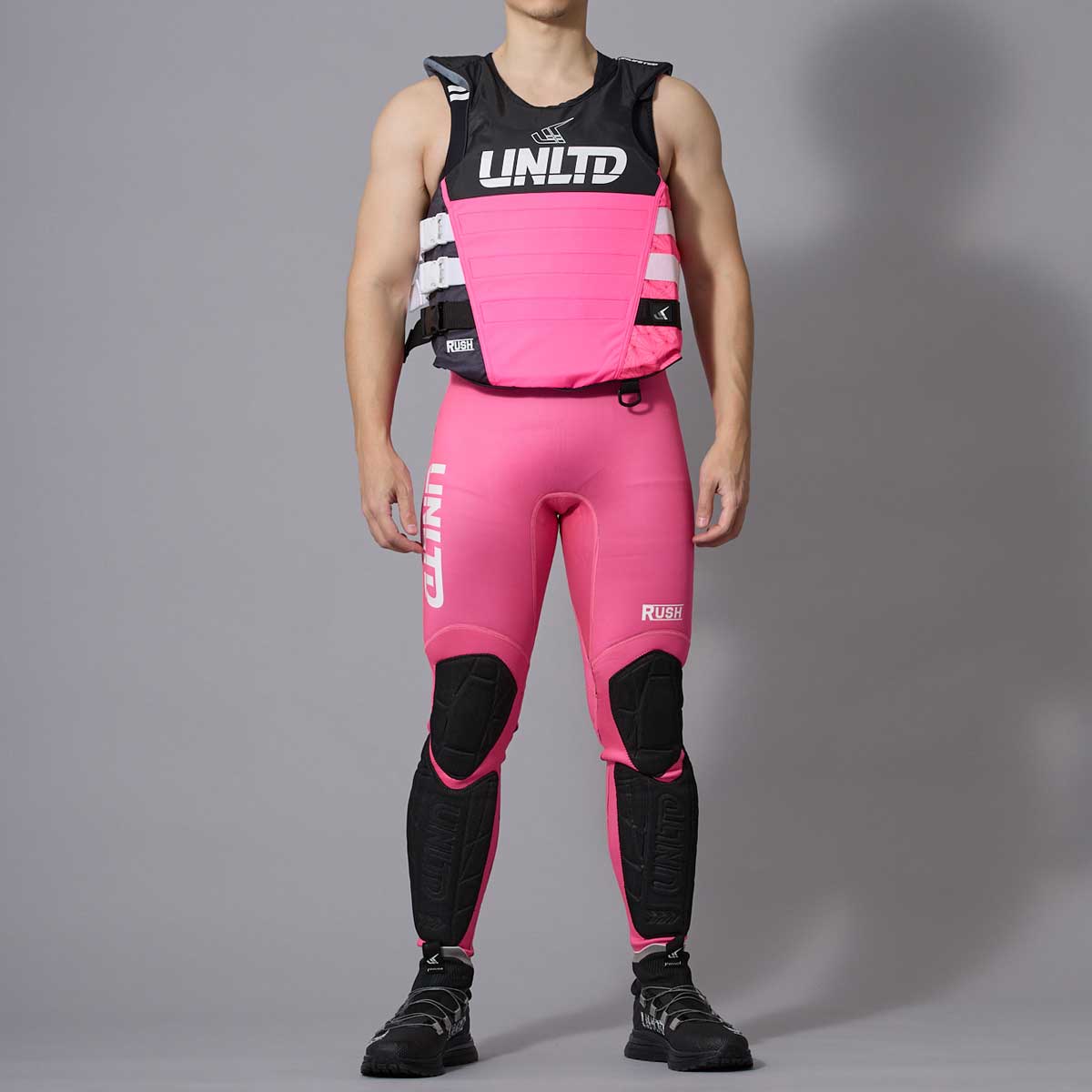 【未使用・タグ付】INNAT PUDDED STOLE VEST PINK WATER REPELLENT PADDED VEST - Mid-pink | ZARA United States