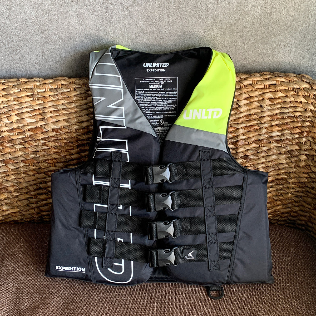 CHALECO DE NYLON EXPEDICIÓN